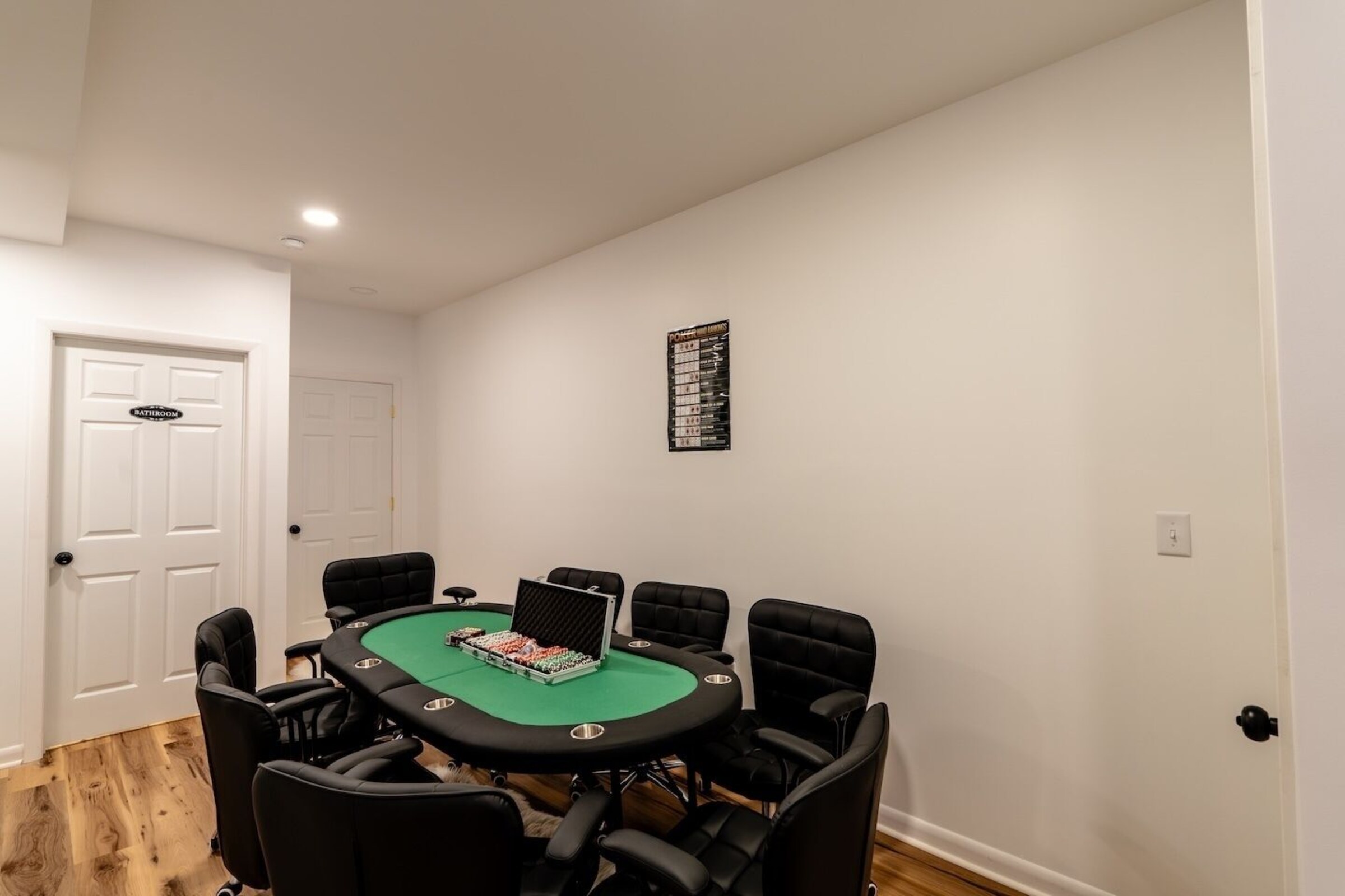 Poker table at Cedar Escape